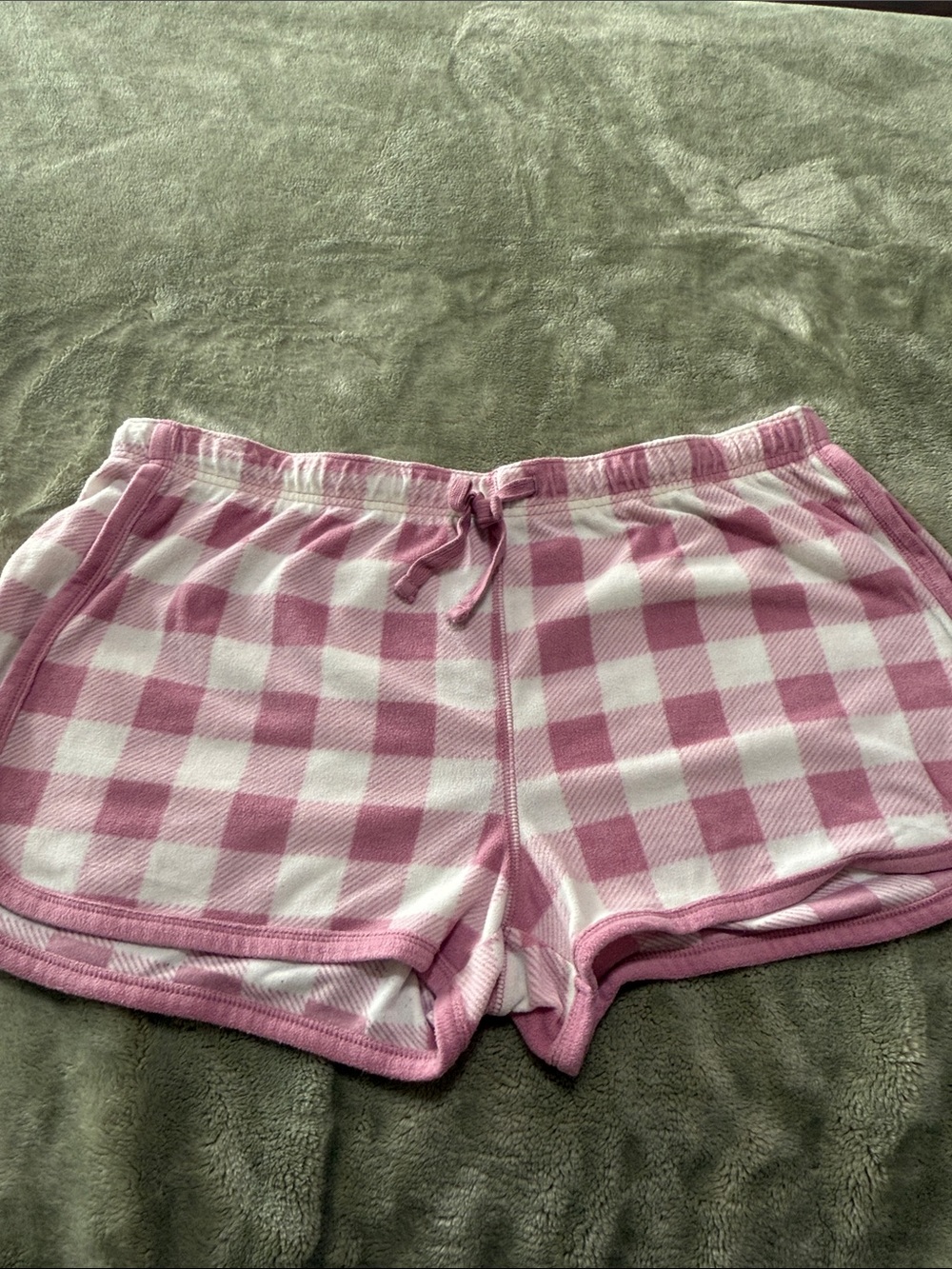 Aeropostale Pink Plaid Fleece Shorts